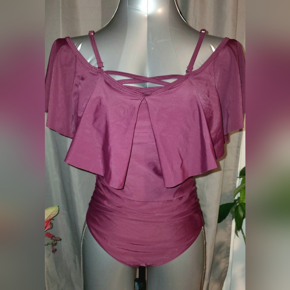 Holipick Ruffle Top Bathing Suit - Picture 6 of 14